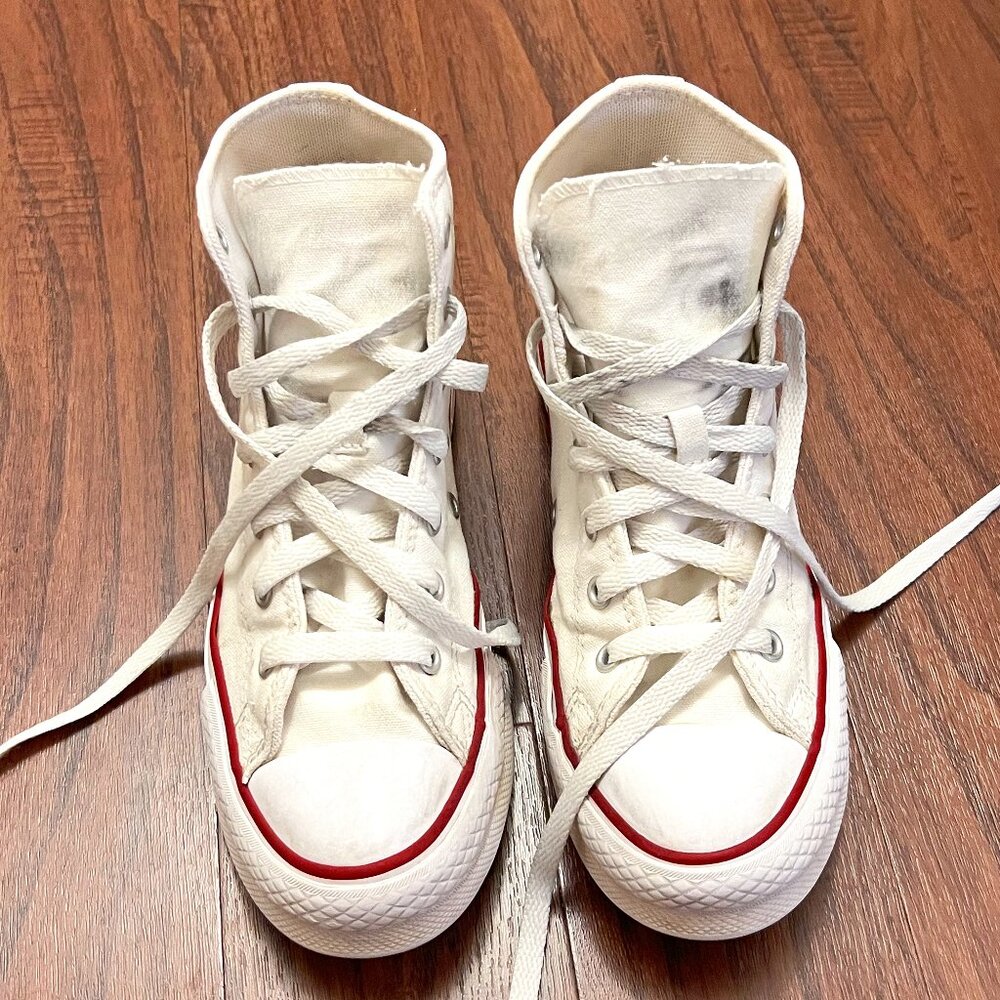 CONVERSE Chuck Taylor All Star White High Top Shoes Women Size 4